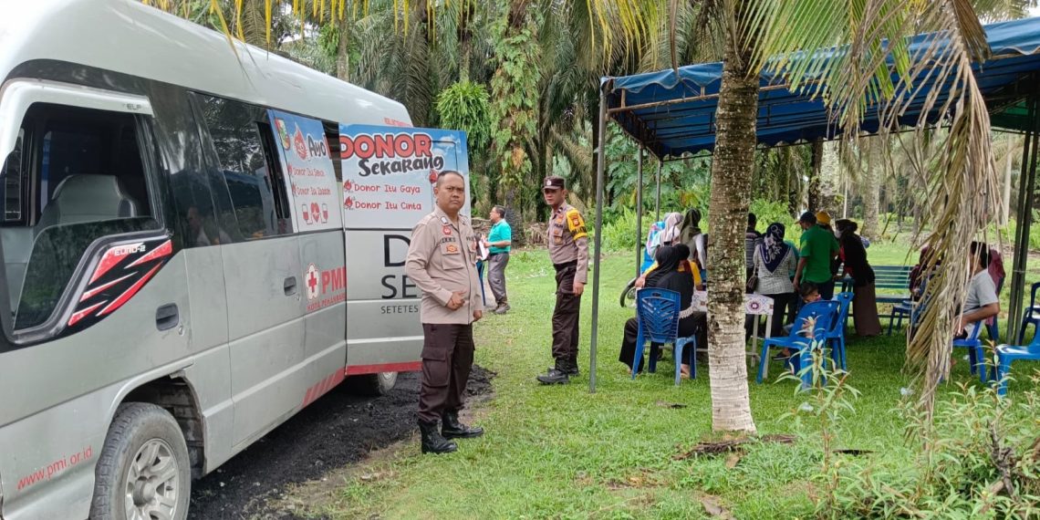 Personil Polsek Tapung Hilir Ikut Berpartisipasi Dalam Kegiatan Donor Darah