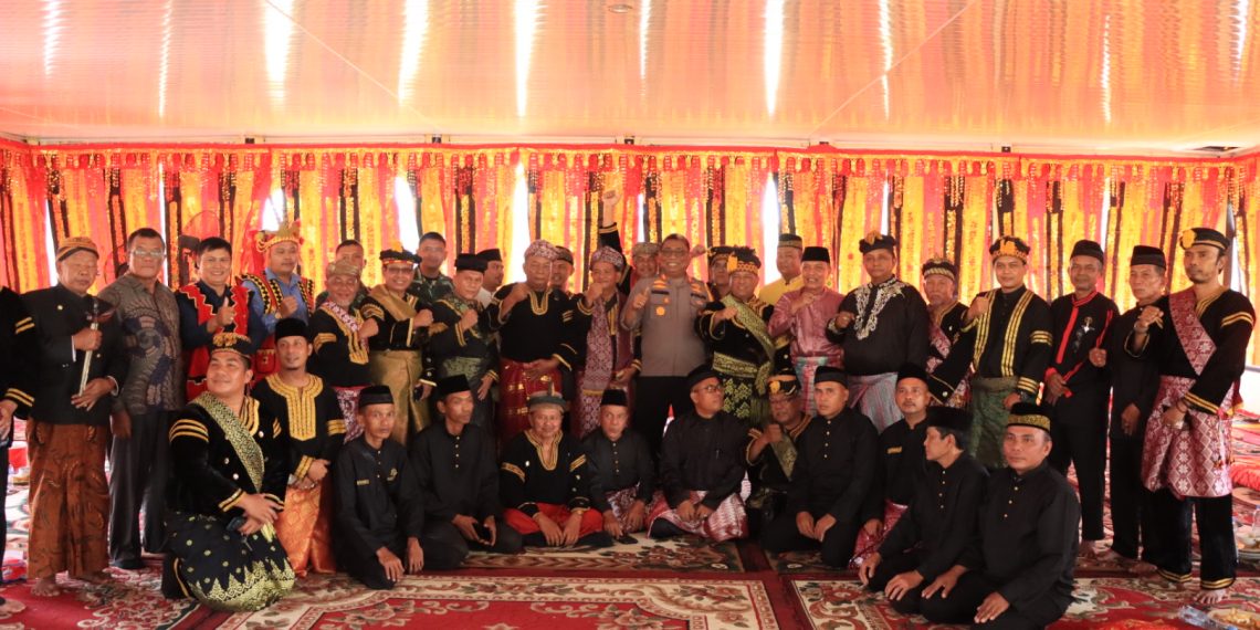Lepas Kapolres Kampar, Ninik Mamak Kampar gelar Salam Perpisahan