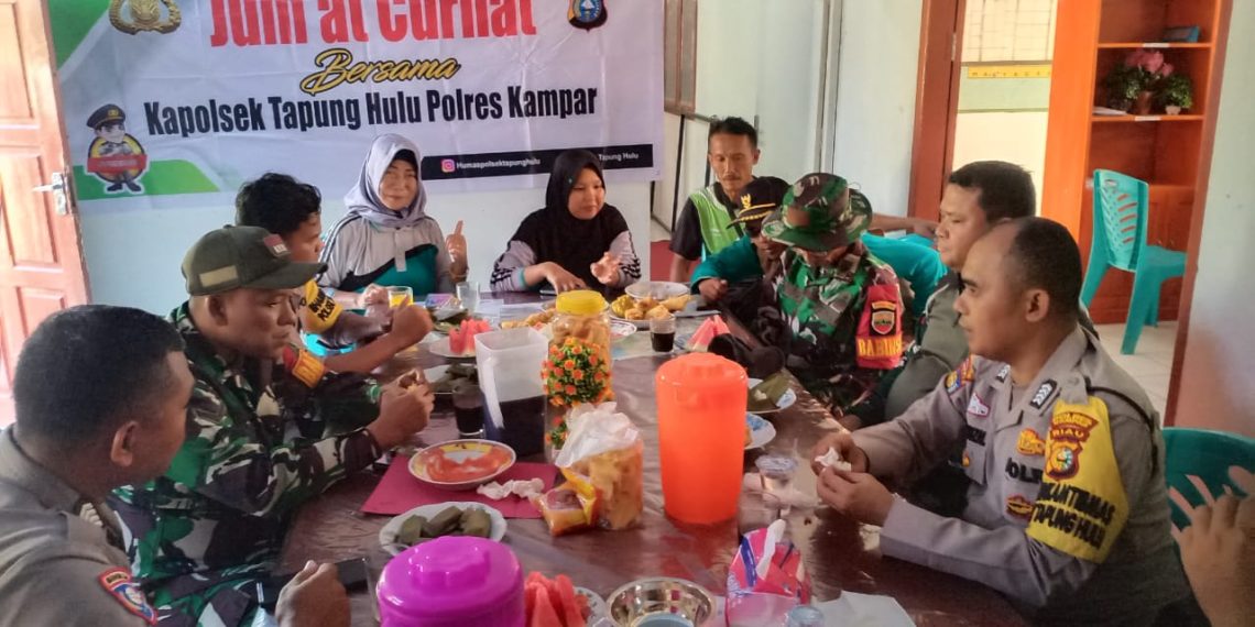 Jum’at Curhat, Warga Desa Rimba Beringin Sampaikan 3 Point Kepada Personil Polsek Tapung Hulu