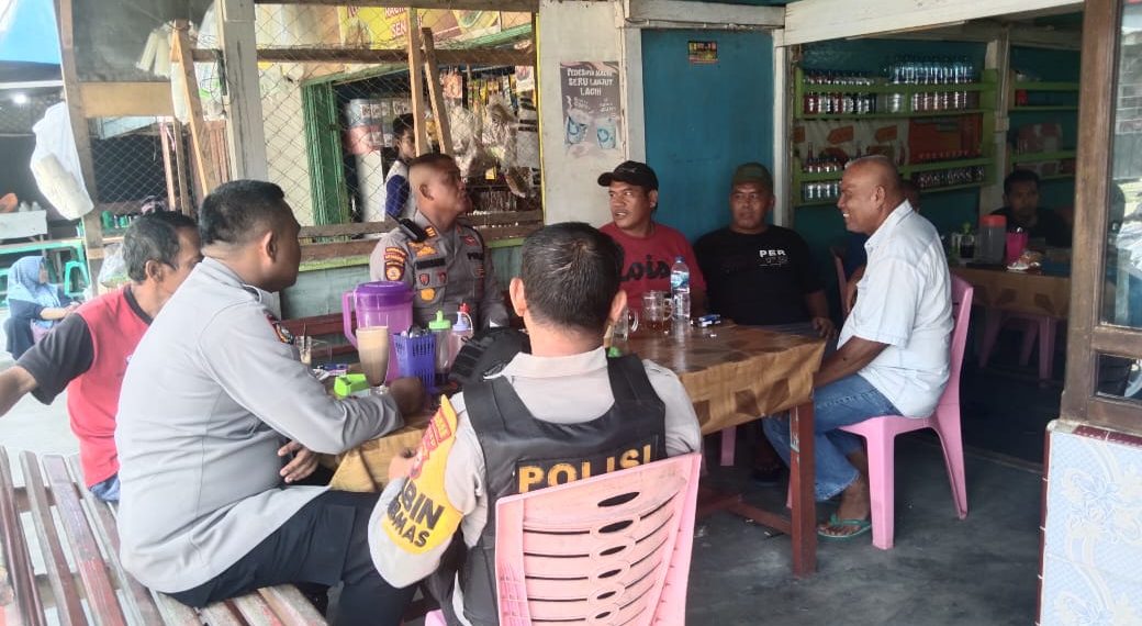 Kapolsek Tapung Hulu Pimpin Kegiatan Jum’at Curhat Yang Dilaksanakan di Desa Bukit Kemuning