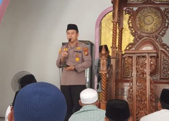 Kapolsek Perhentian Raja Laksanakan Giat Sholat Jum’at Keliling Sekaligus Silaturahmi Kamtibmas