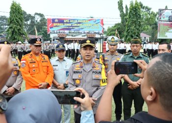 Kapolres Kampar Pimpin Apel Gelar Pasukan Ops Zebra Lancang Kuning 2023 di Polres Kampar