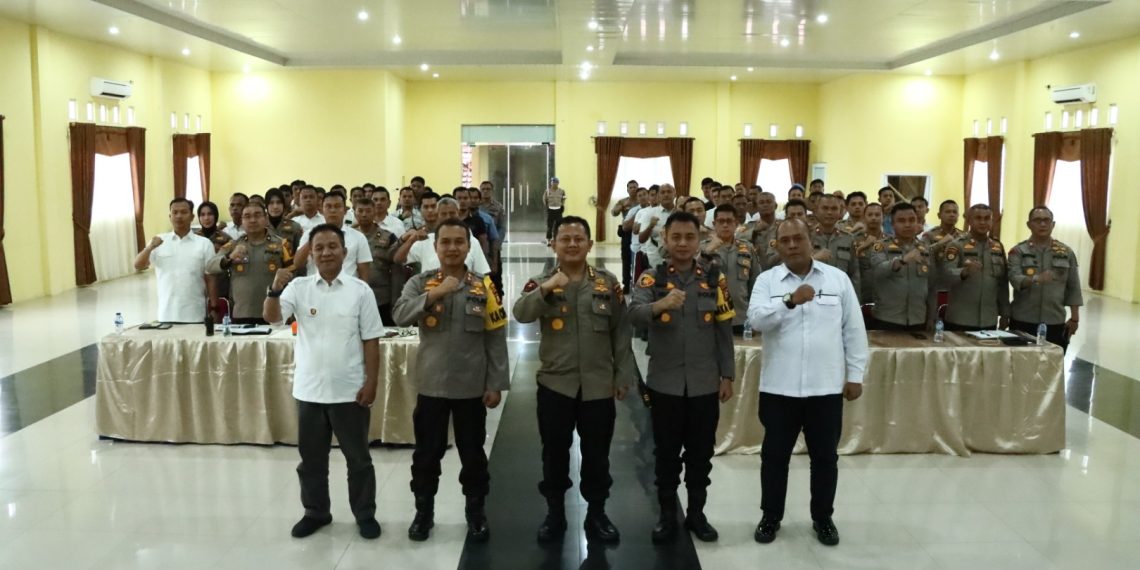 Bidkum Polda Riau Gelar Sosialisasi UU RI Nomor 1 Tahun 2023 Tentang KUHP Terhadap Personel Polres Kampar