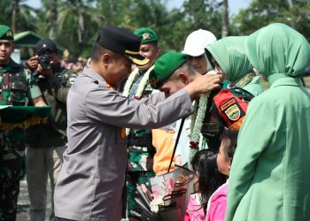 Kapolres Kampar, Sambut Satgas Pamtas RI-PNG Batalyon 132/BS di Mako Yonif 132/ BS Salo