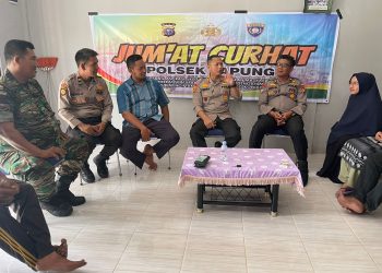 Plh Kapolsek Tapung Gelar Jumat Curhat Untuk Mendengarkan Curhatan Langsung Masyarakat Desa Sei Lembu Makmur