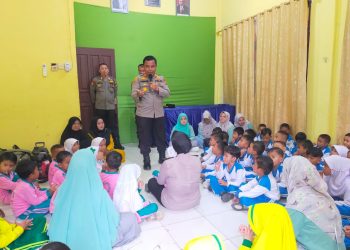 Ingin Tahu Tugas Polisi, Puluhan Anak-anak TK Kunjungi Polsek Tambang