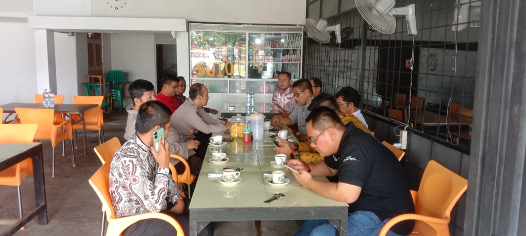 Polsek Kampar Cooling System Dalam Rangka Pemilu Damai 2024 di Air Tiris