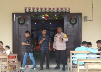 Kapolsek Bangkinang Barat Lakukan Cooling System Di Gereja Nias BNKP Delamawati Salo