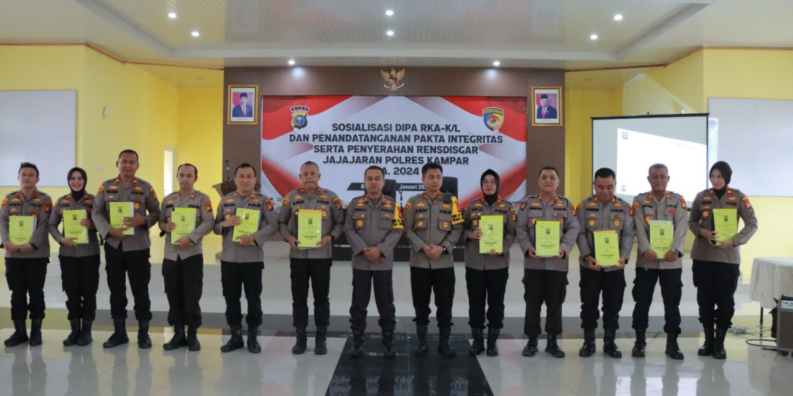 Polres Kampar Gelar Sosialisasi Dipa, Penandatanganan Pakta Integritas dan Penyerahan RKA-KL T.A. 2024