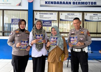 *Cooling System Ditlantas Polda Riau pada Pelayanan Cek fisik ajak masyarakat wujudkan Pemilu Damai*