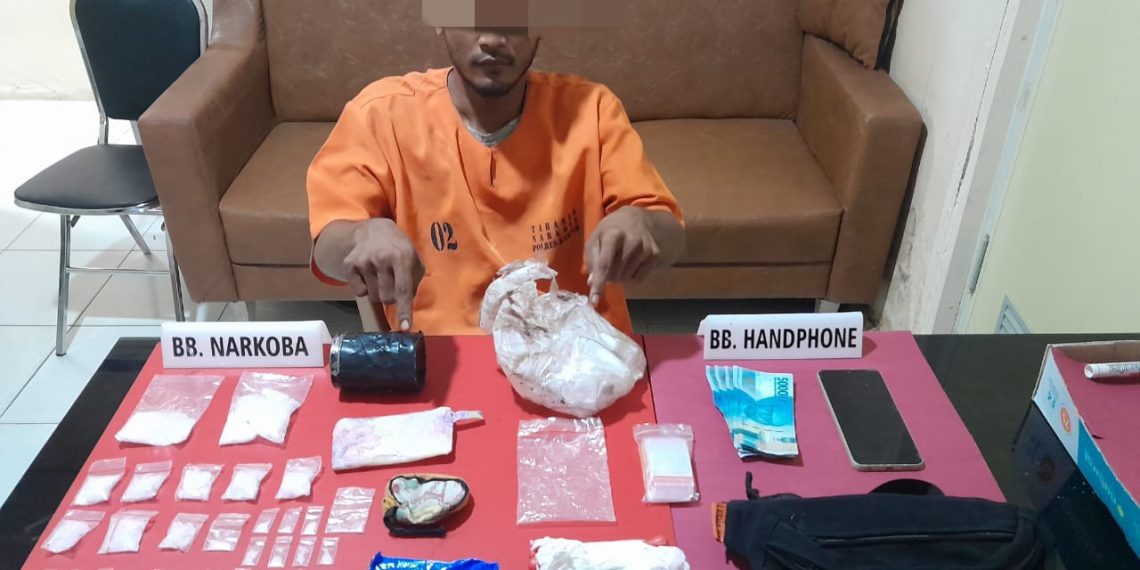 Bandar Narkoba 110.20 Gram Sabu-sabu Bersama Pelaku Berhasil Diamankan Polres Kampar