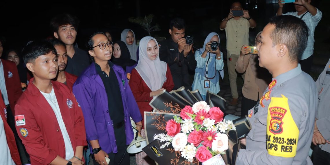 Mahasiswa Kampar Apresiasi Kinerja Polres Kampar Dalam Pengamanan Pemilu 2024