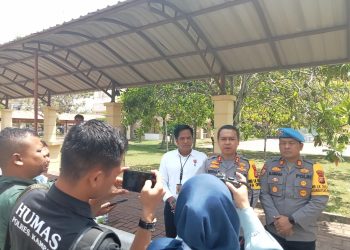 164 Personil Polres Kampar dan BKO Brimob Polda Riau Siap Amankan Rapat Pleno KPU
