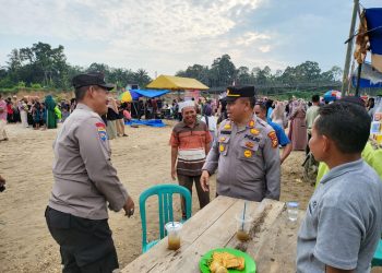 Kapolsek Tambang Tinjau Tradisi Balimau Kasai di Kuapan dan Padang Luas