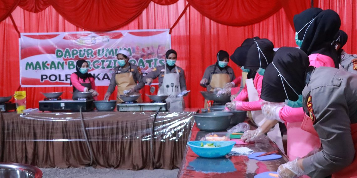Polres Kampar Sediakan Dapur Umum, Bantu Makanan Bergizi Gratis untuk Siswa!