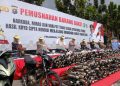 *Jelang Ramadan, Polda Riau Musnahkan Miras dan Narkoba hingga Knalpot Brong*
