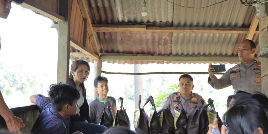 Polres Kampar Laksanakan Sambang Dan Memberikan Penyuluhan Kepada Masyarakat, Cegah Paham Radikalism