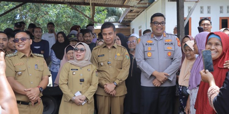 Bupati dan Kapolres Kampar Bersatu Padu Selesaikan Sengketa Kebun di Siabu! Masyarakat dan Perusahaan Sepakat Damai!