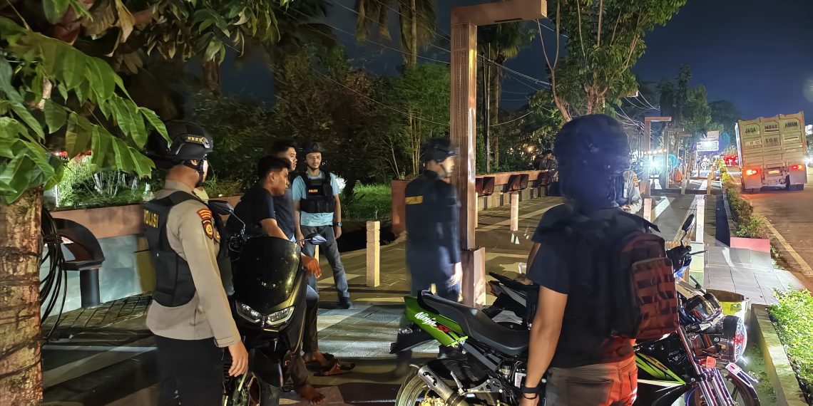 Tim Raga Res Kampar Patroli di Bangkinang Kota, Kasat Samapta Pastikan Situasi Aman Terkendali