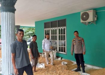 KAPOLSEK TAPUNG HILIR PERIKSA HASIL PANEN JAGUNG, 6 DESA HASILKAN 4 TON UNTUK PROGRAM KETAHTANAN PANGAN