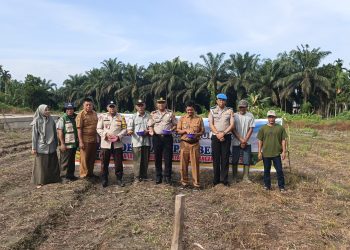 “Polsek Perhentian Raja Dukung Swasembada Pangan – Tanam Jagung Pipil Bisi 2 Siap Panen September 2026”