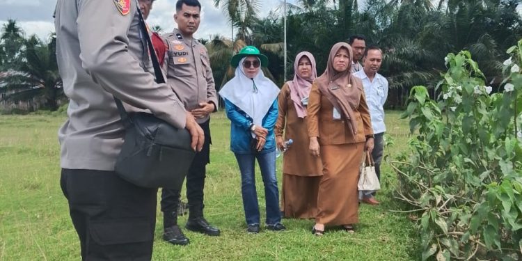 Kapolsek Cerenti Cek Lahan 6 Hektare untuk Dukung Ketahanan Pangan Nasional