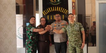 Kapolres Kampar Bersama PJU dan 12 Polsek Jajaran Kompak Serentak Jalin Silaturahmi ke Kodim 0313/KPR, Yonif 132/BS, Kejaksaan Negeri Kampar dan Koramil