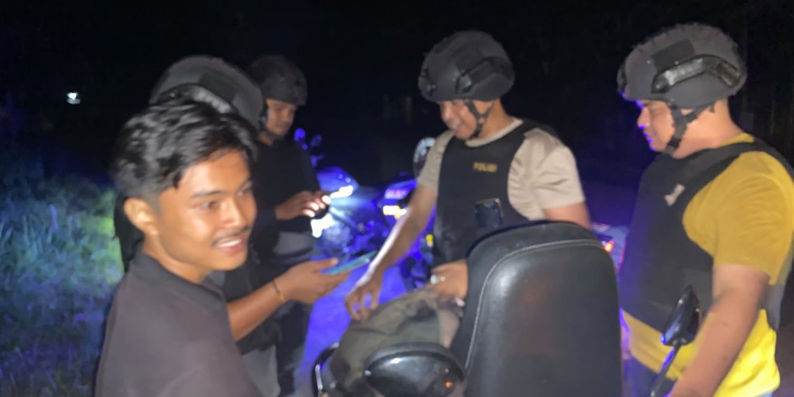 Jaga Kondusivitas Malam, Tim Raga Polres Kampar Patroli Kawasan Ramai hingga Lingkar Kantor Bupati