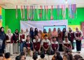 Cintai Lingkungan Lewat Karya, Mahasiswa KKN UMR Edukasi Kreatif Siswa SD 008 Salo Timur