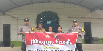 Giat Minggu Kasih, Polsek Bangkinang Kota Hadir Beri Rasa Aman Ibadah Jemaat Gereja Pantekosta